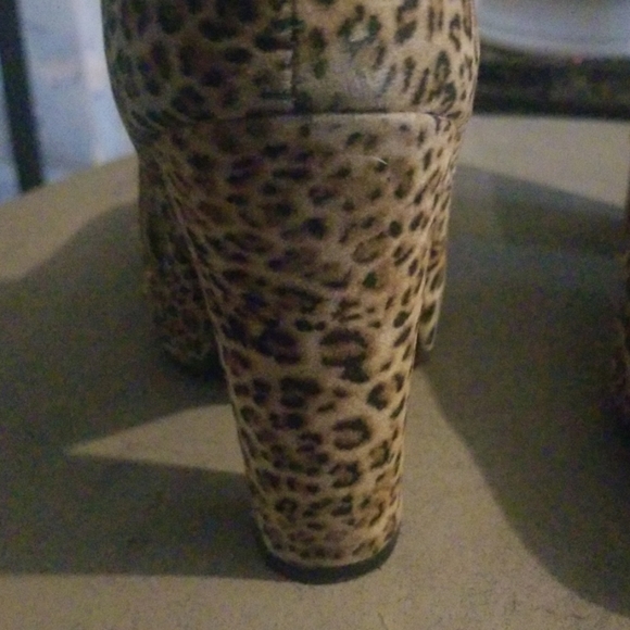 Express Leopard Booties - Picture 7 of 7
